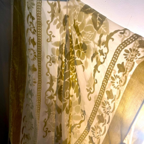 Three Bird Nest / CRUSHIN' ON YOU VELVET KIMONO onesize - Picture 6 of 12